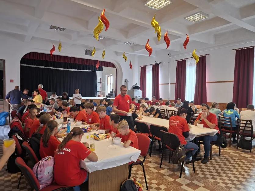 tűzkakasok