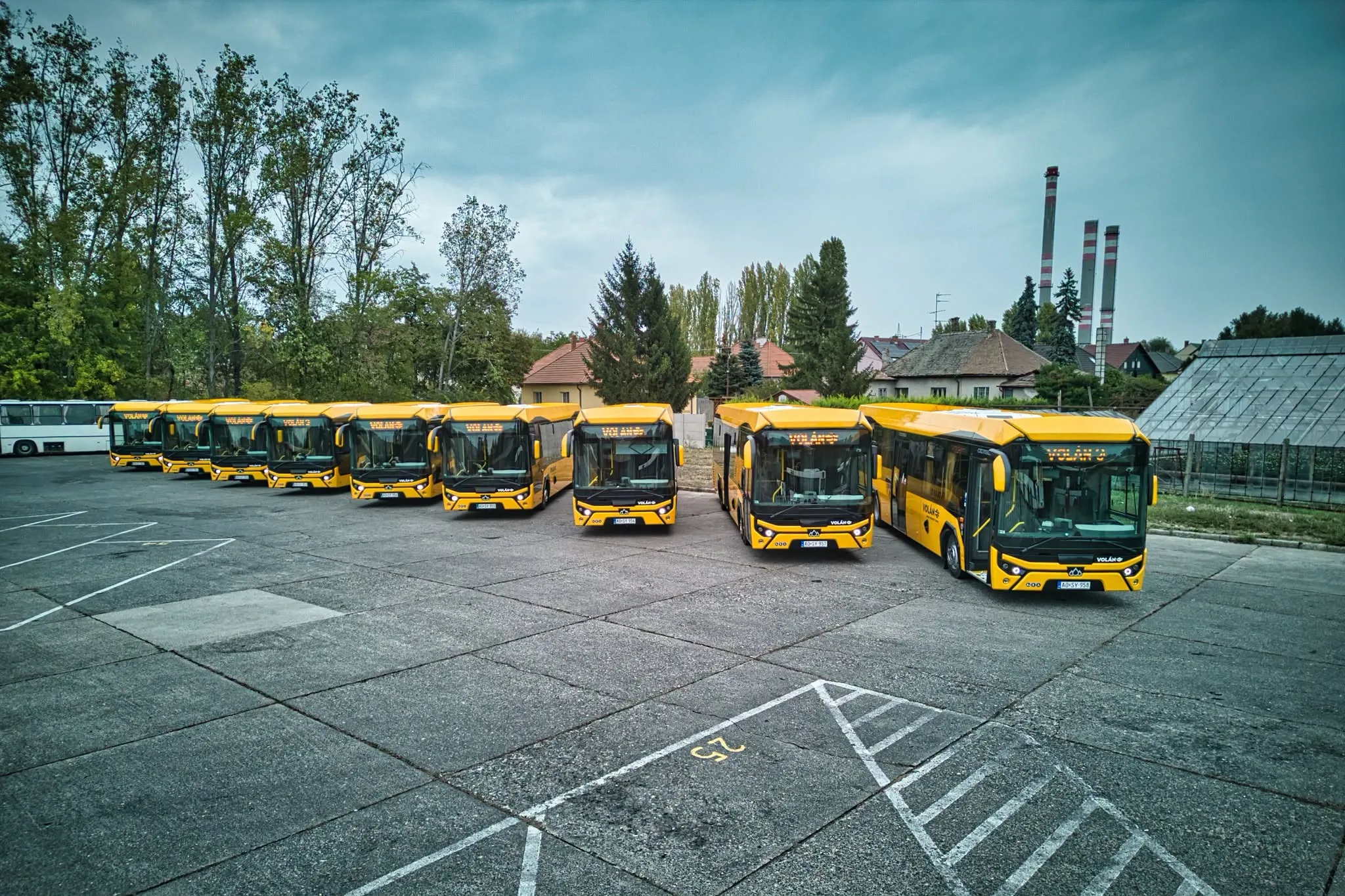 új buszok