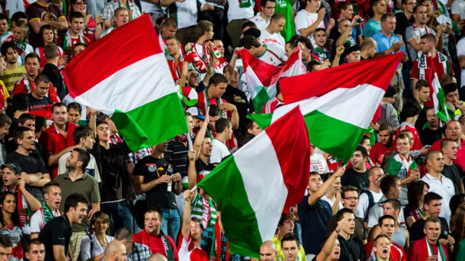 szurkolók